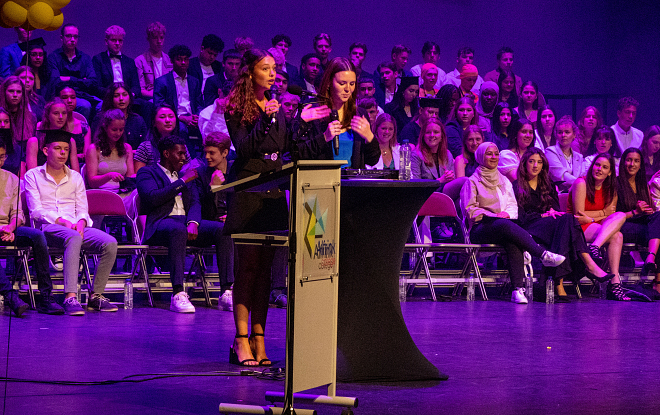 Diploma-uitreikingen: trots op onze leerlingen!